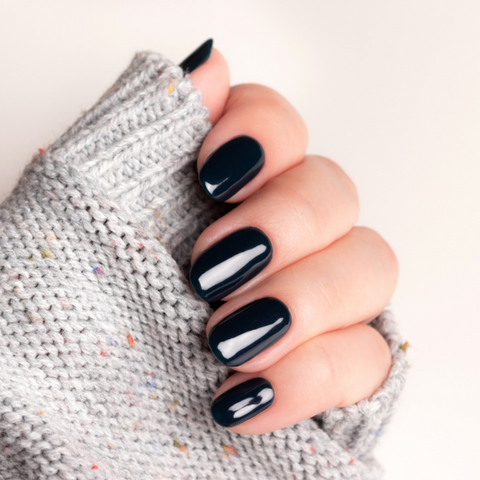 Was sind Shellac Nägel? Wiens Top Rated Nagelstudio Paint and Pepper gibt Antwort
